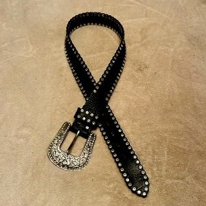 Black leather bling belt size S-M, fits 22-26 waist, nearly new condition